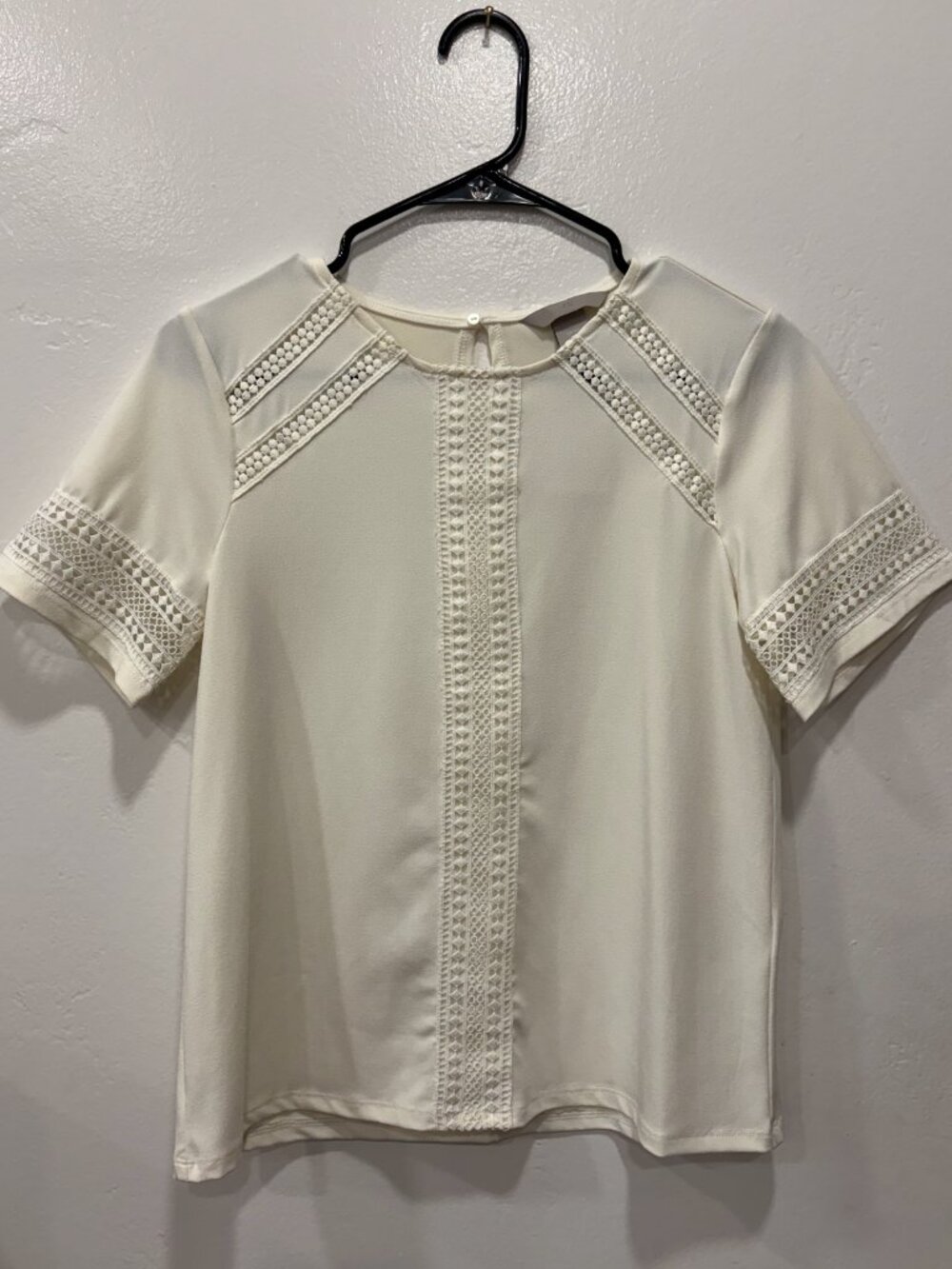 NWT H&M White Blouse With Lace Detail XS - Picture 3 of 7